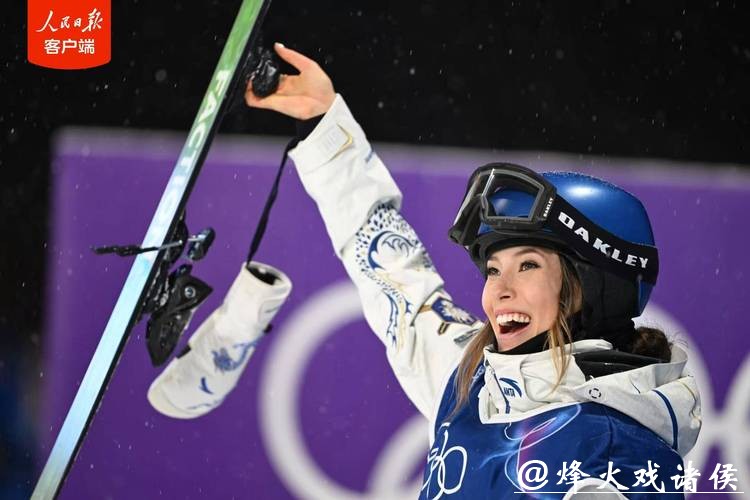 米兰冬奥会丨谷爱凌：我热爱滑雪，热爱进步，热爱最好的自己